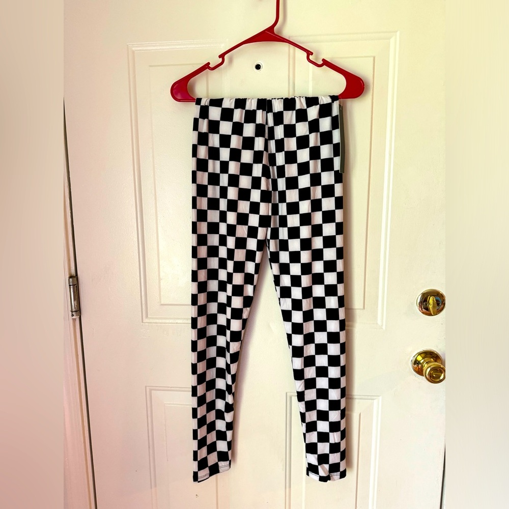 Leggings Depot checkered print leggings NWT size OS